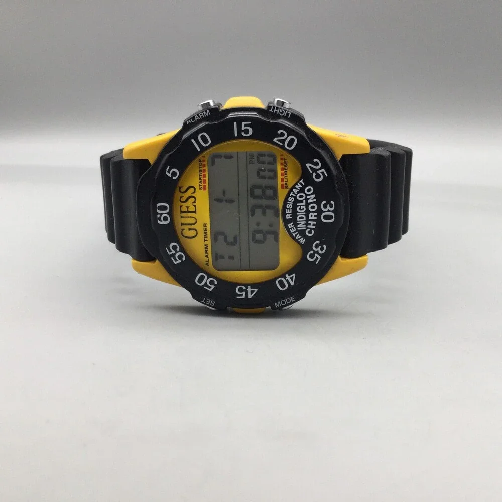 Vintage Guess Indiglo Chrono Men Watch 40mm Yellow Dial Black Rubber New Battery